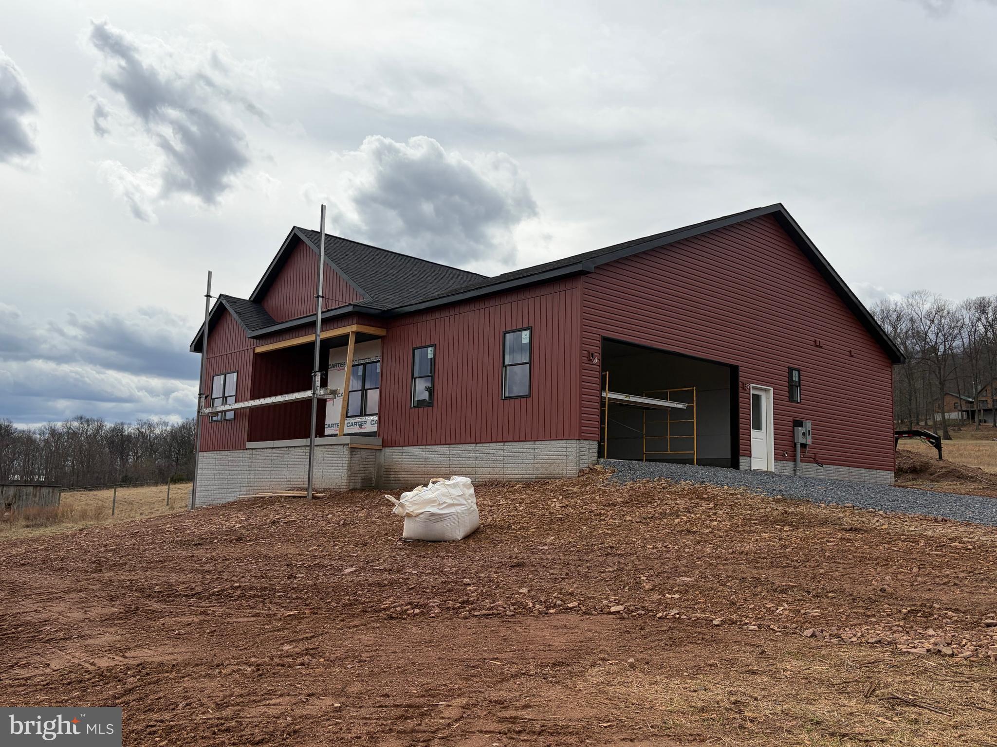 CRESCENT ORCHARDS - Residential