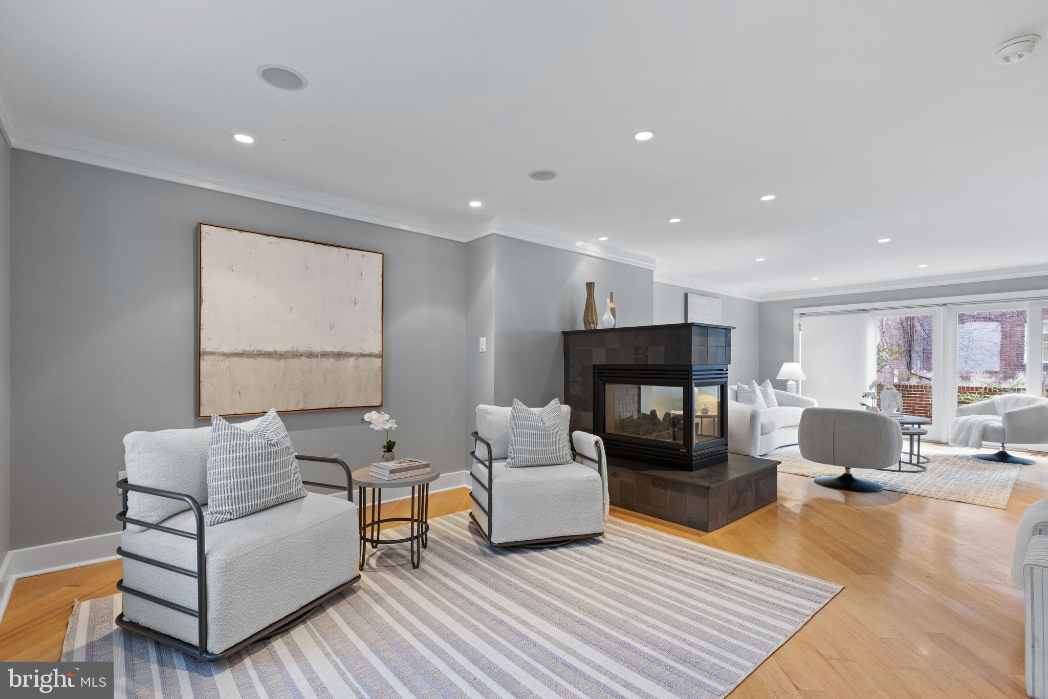 RITTENHOUSE SQUARE - Residential