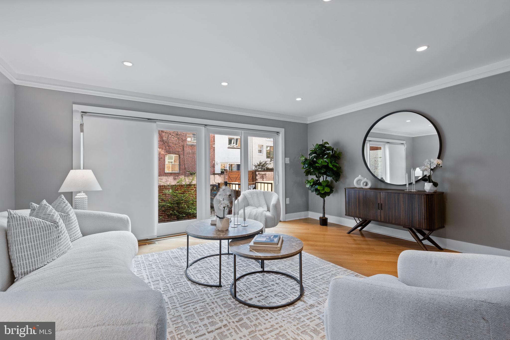 RITTENHOUSE SQUARE - Residential