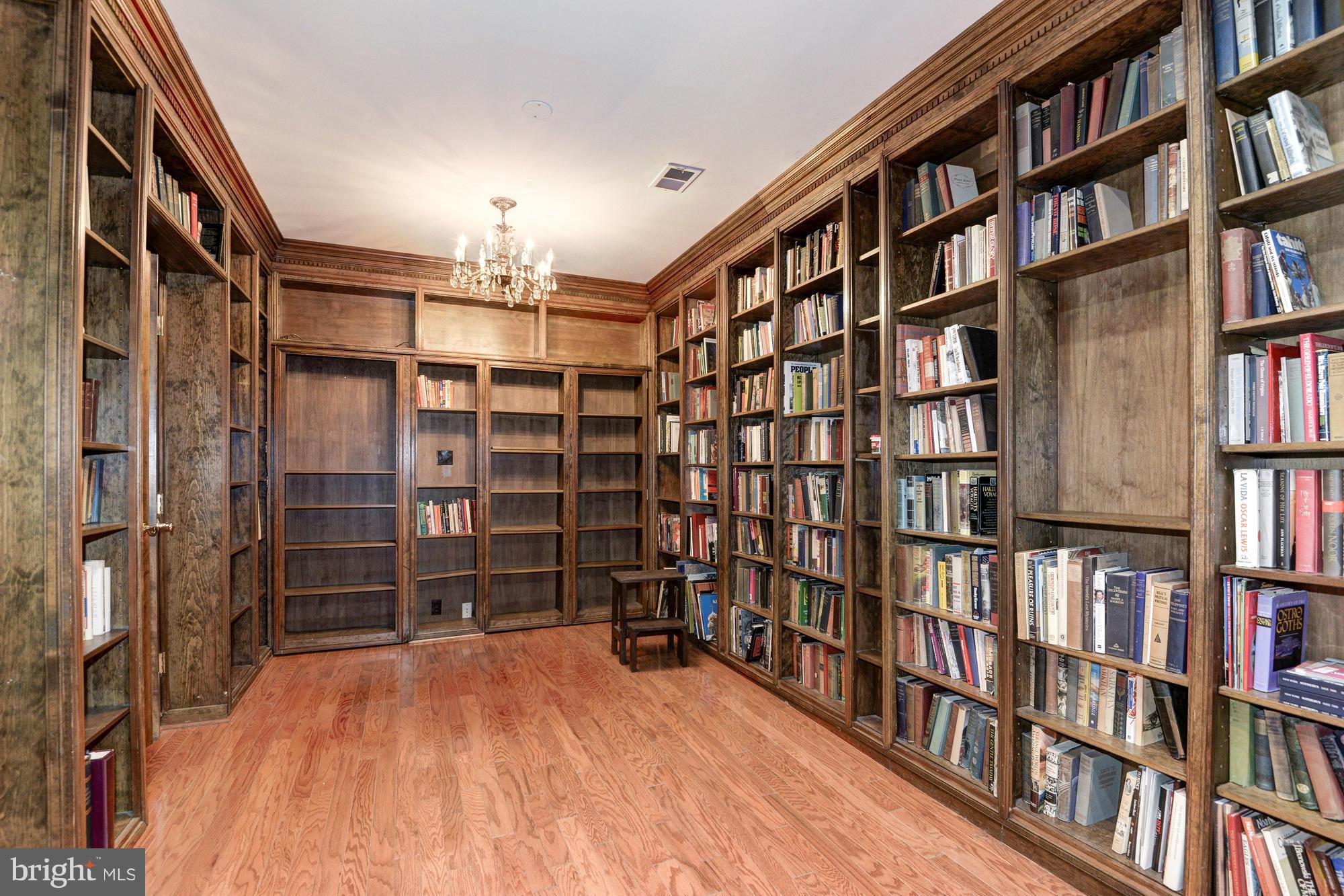 PRINCESS STREET TOWNHOUSES - Residential Lease