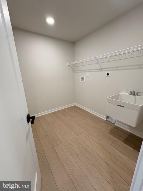 STONEMILL VILLAGE - Residential