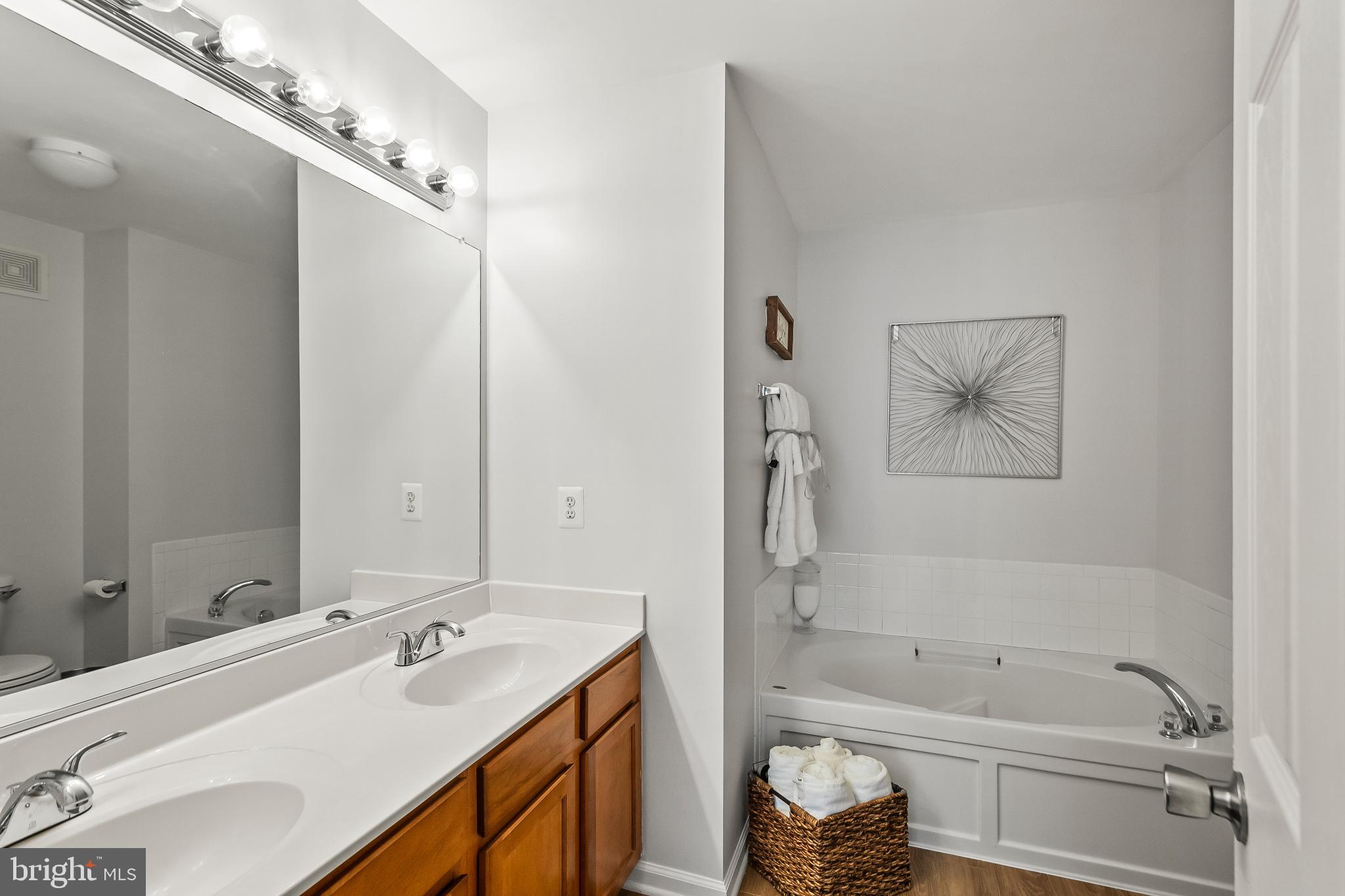 WATKINS PLACE II - Residential