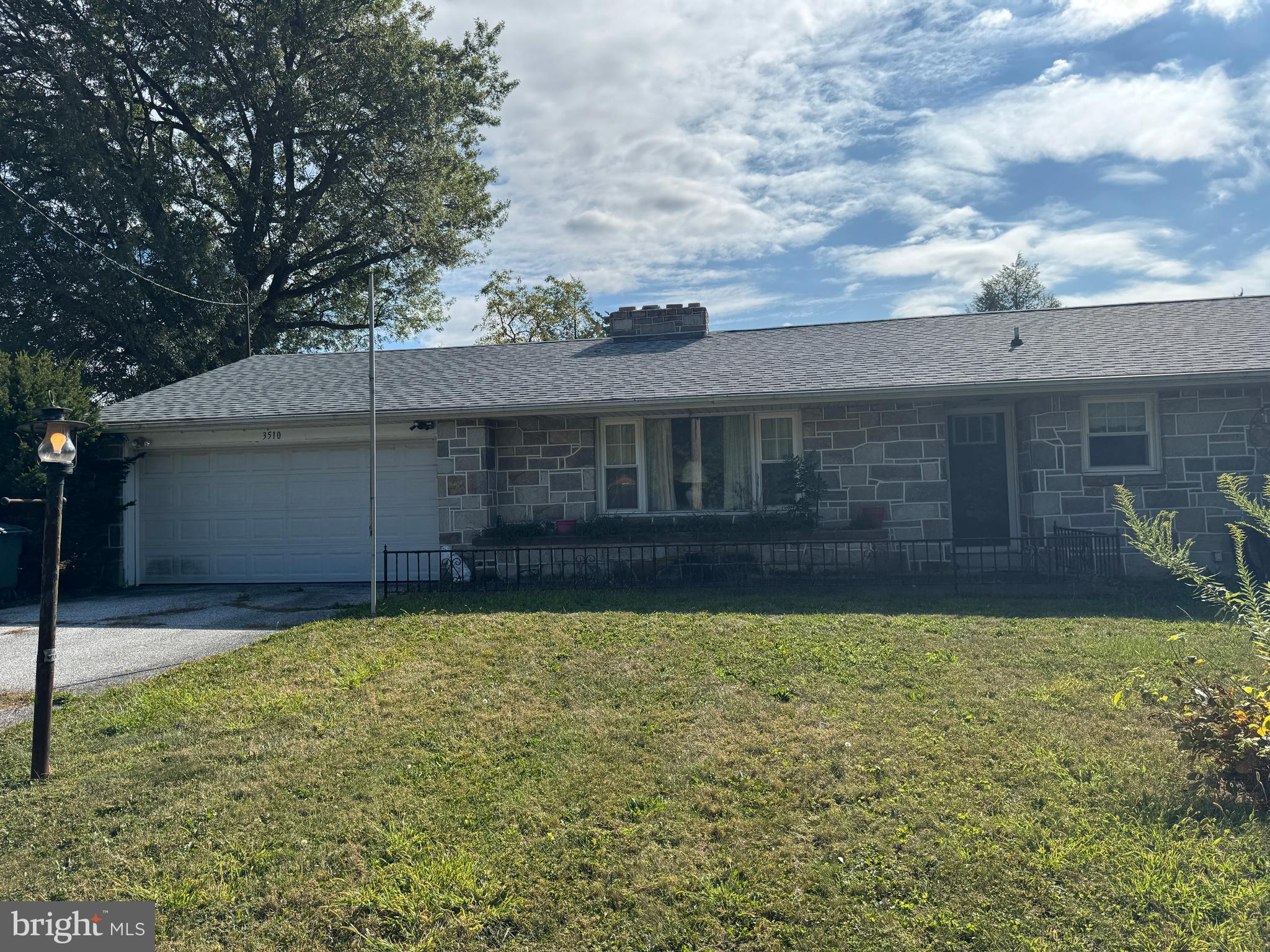 TOWER VILLAGE - Residential