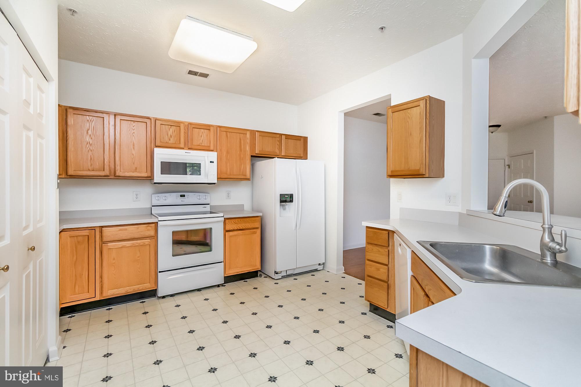 PINEY ORCHARD - Residential