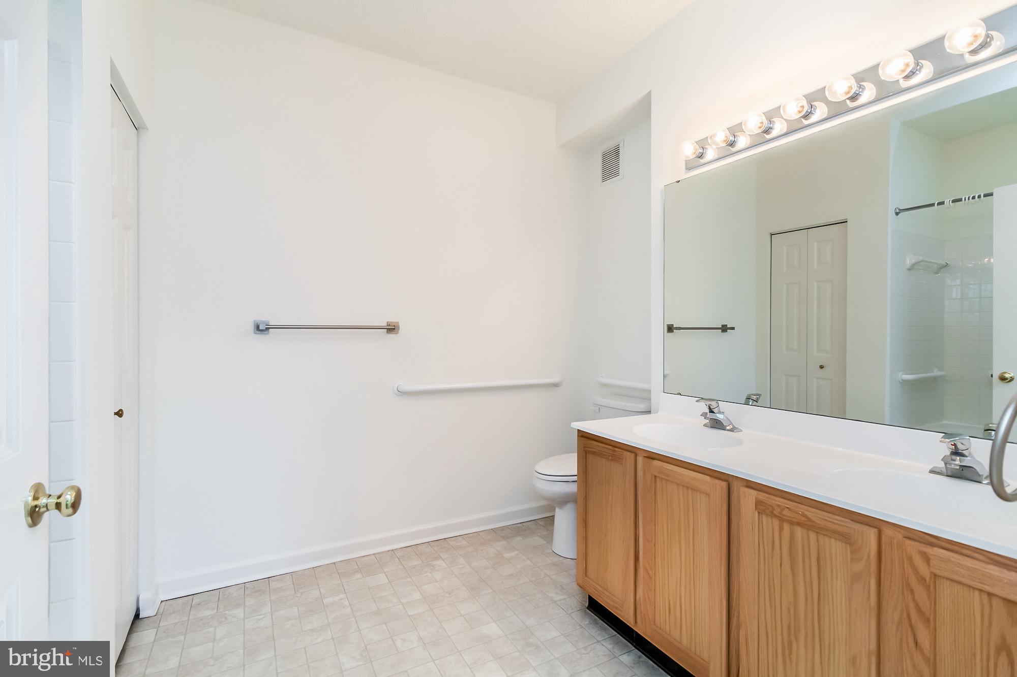 PINEY ORCHARD - Residential