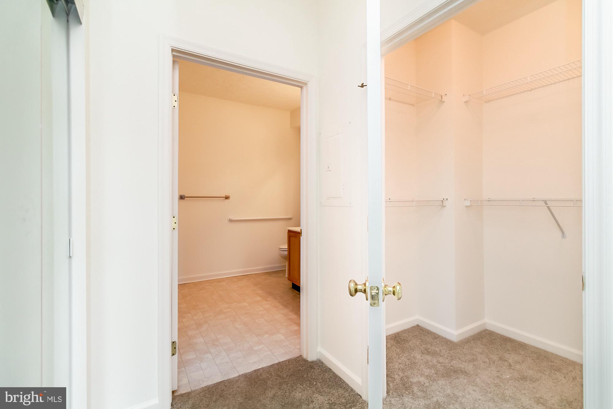 PINEY ORCHARD - Residential