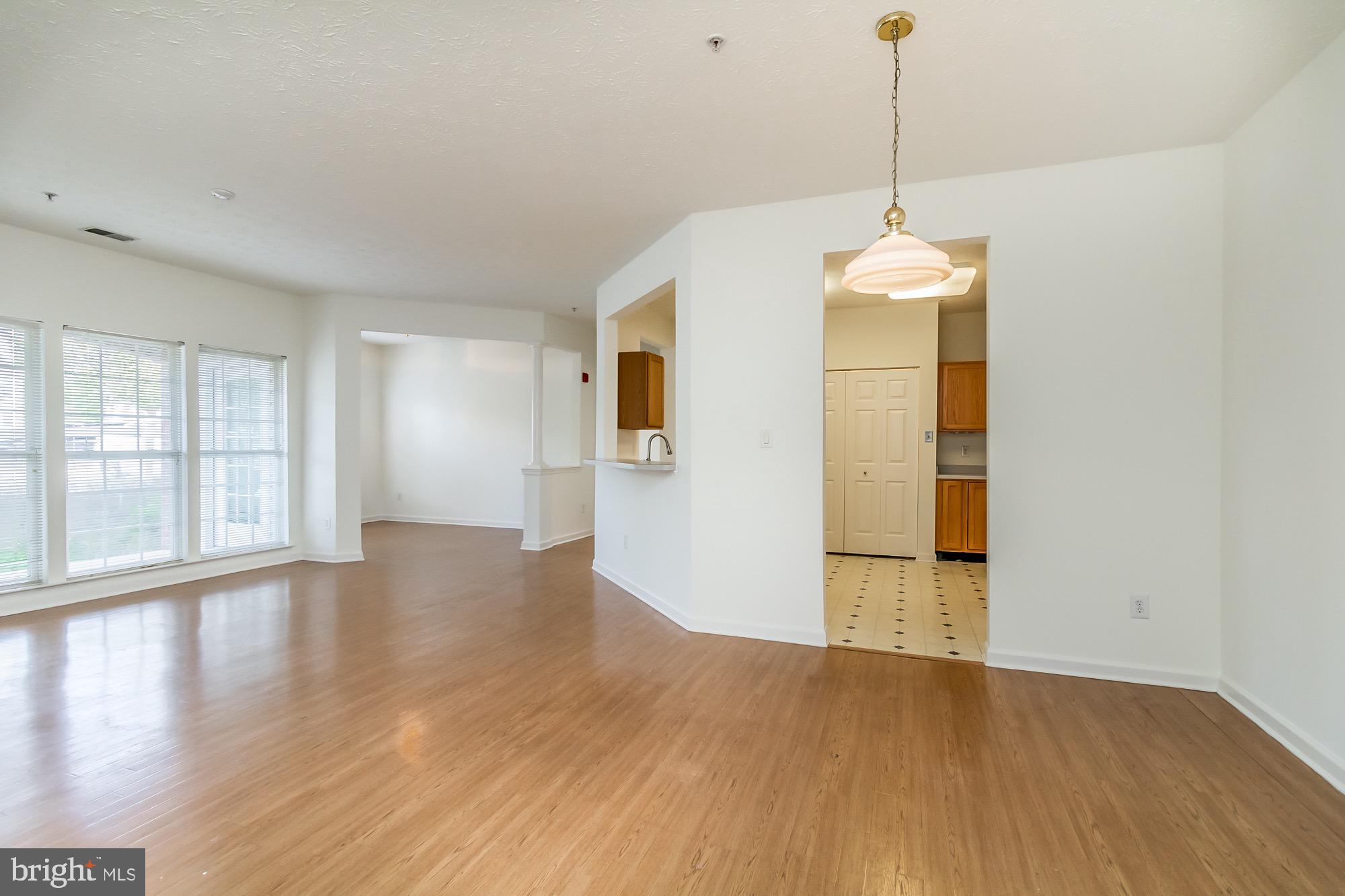 PINEY ORCHARD - Residential