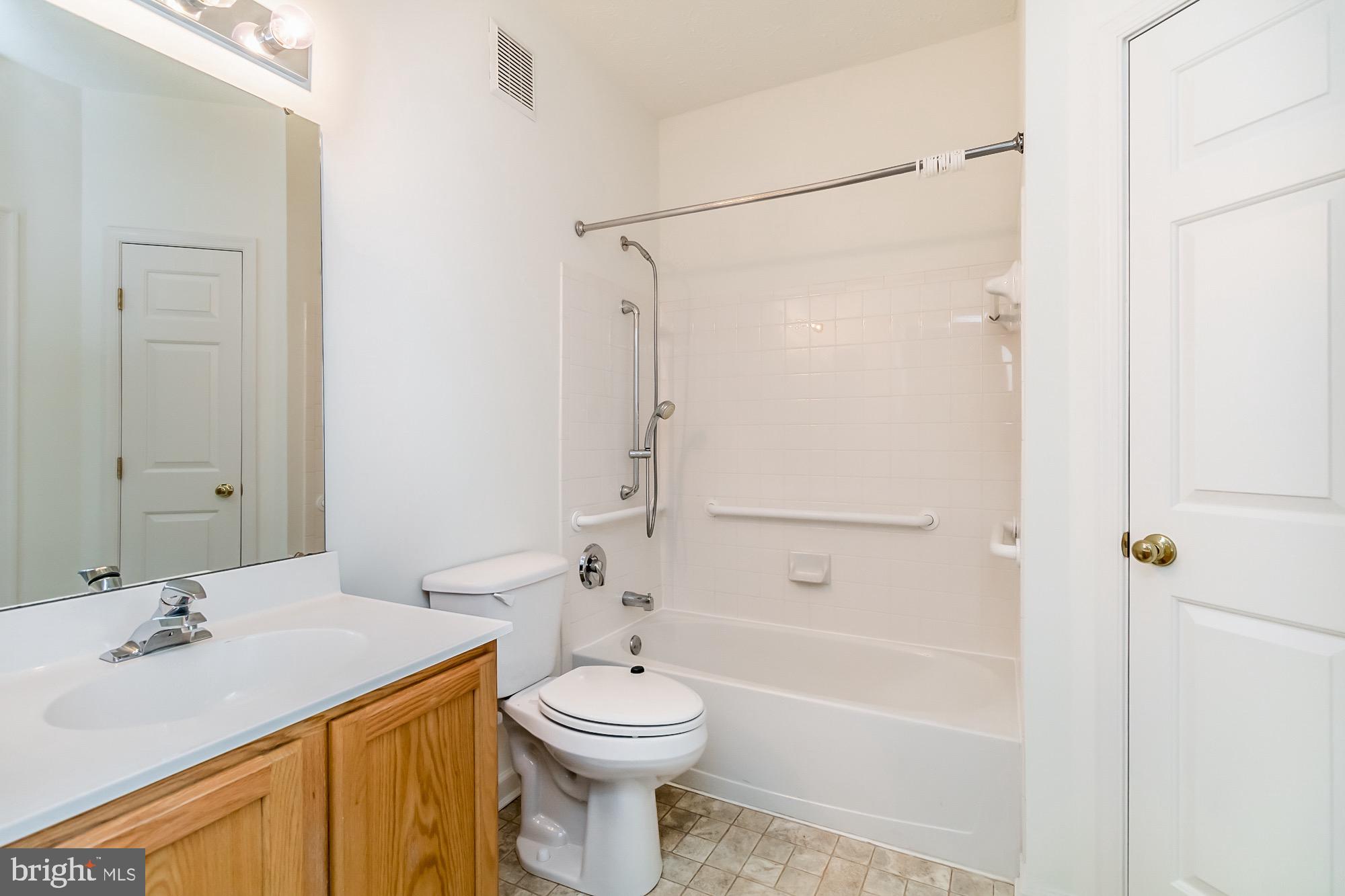 PINEY ORCHARD - Residential