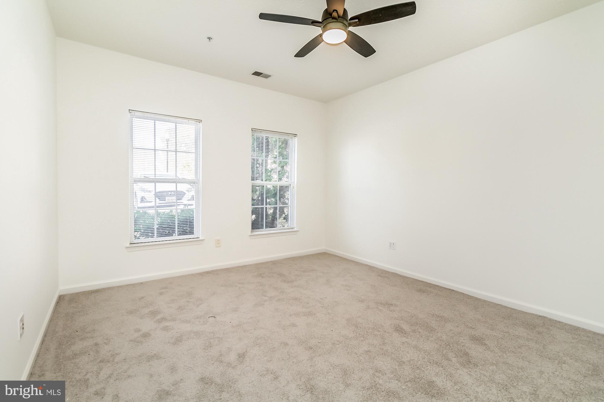 PINEY ORCHARD - Residential