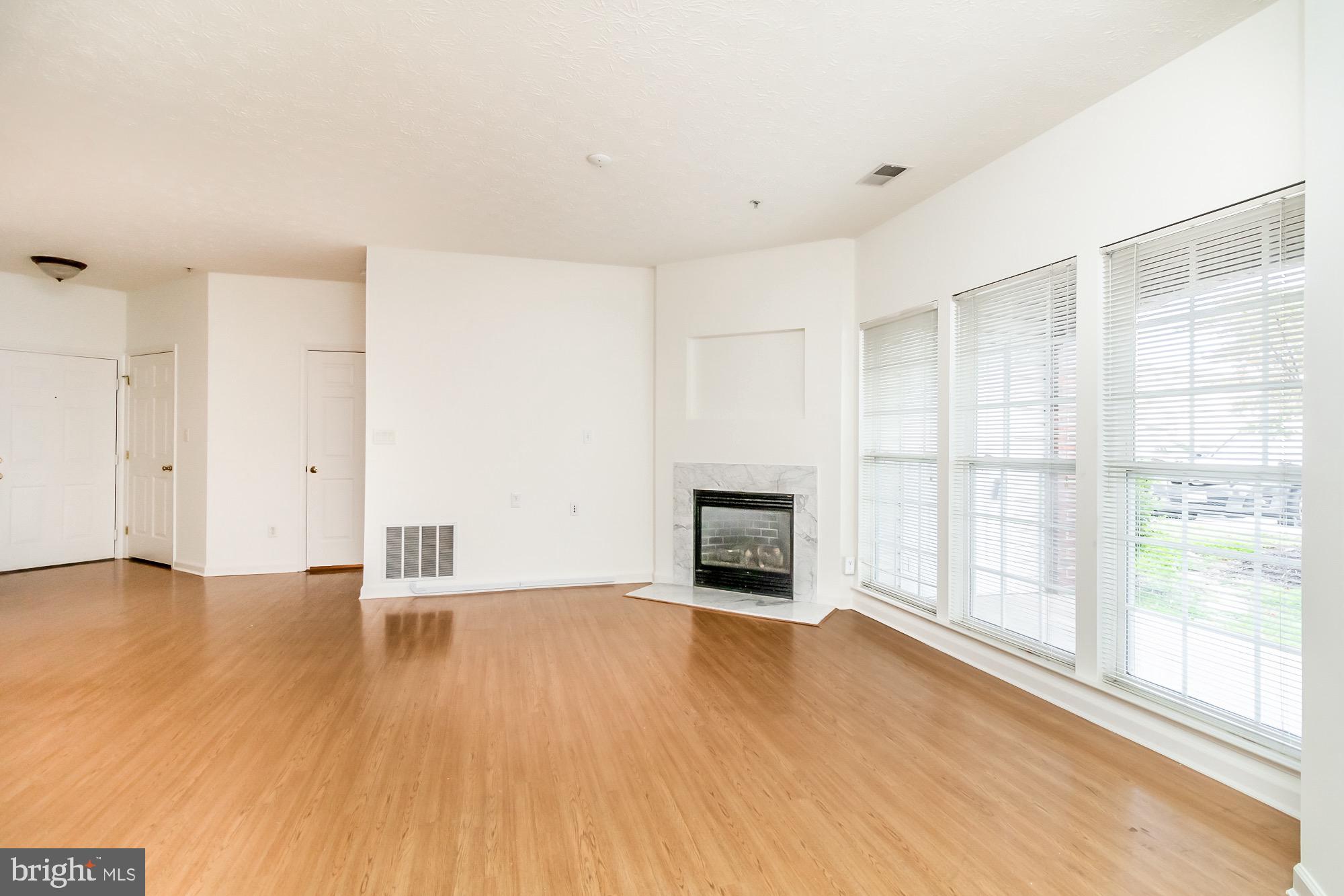 PINEY ORCHARD - Residential