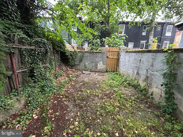 UNION SQUARE - Residential Lease