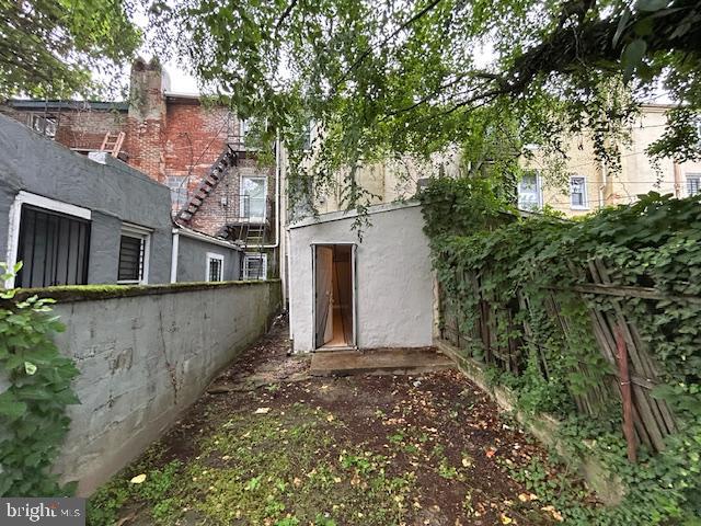 UNION SQUARE - Residential Lease