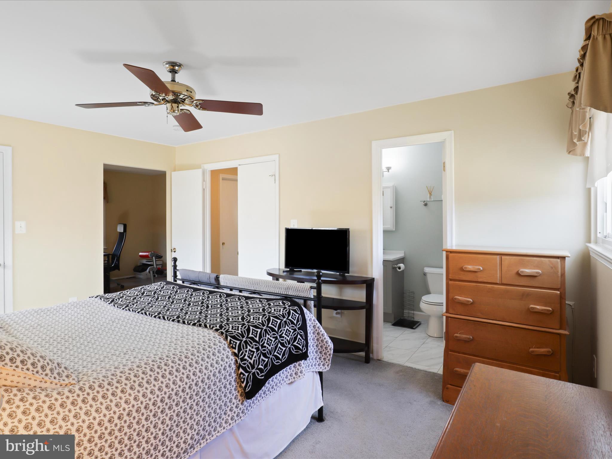 OLNEY SQUARE - Residential