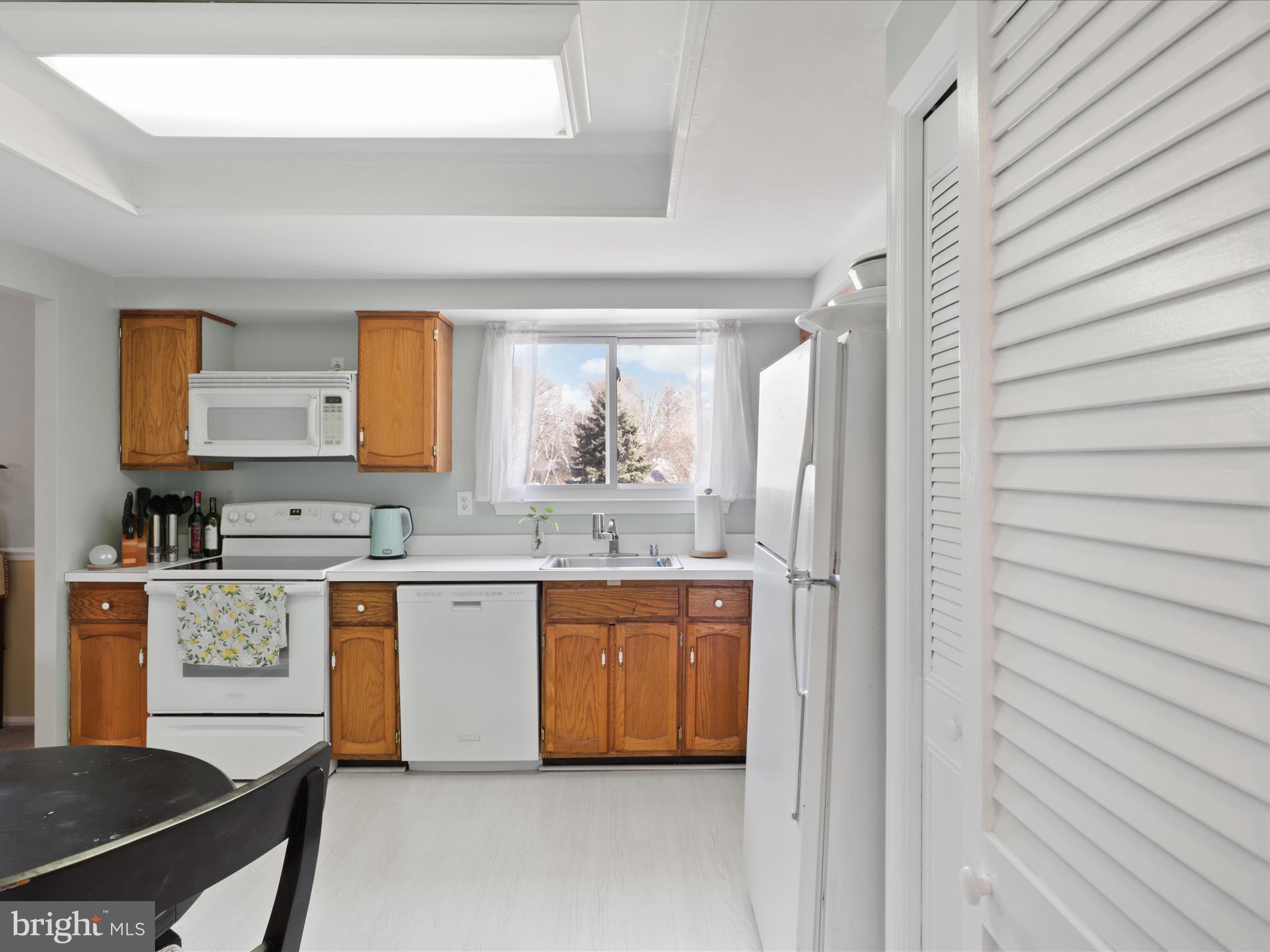 OLNEY SQUARE - Residential