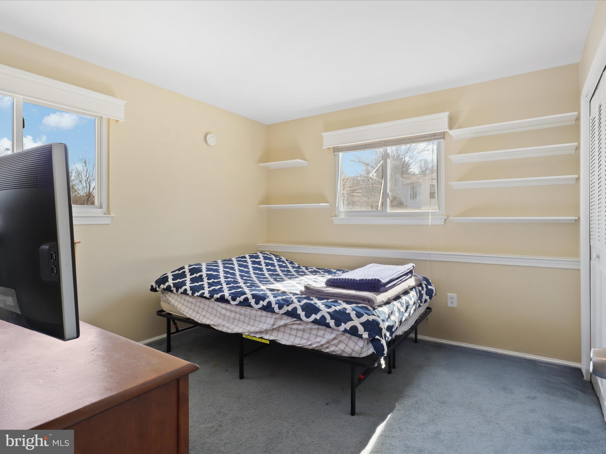 OLNEY SQUARE - Residential