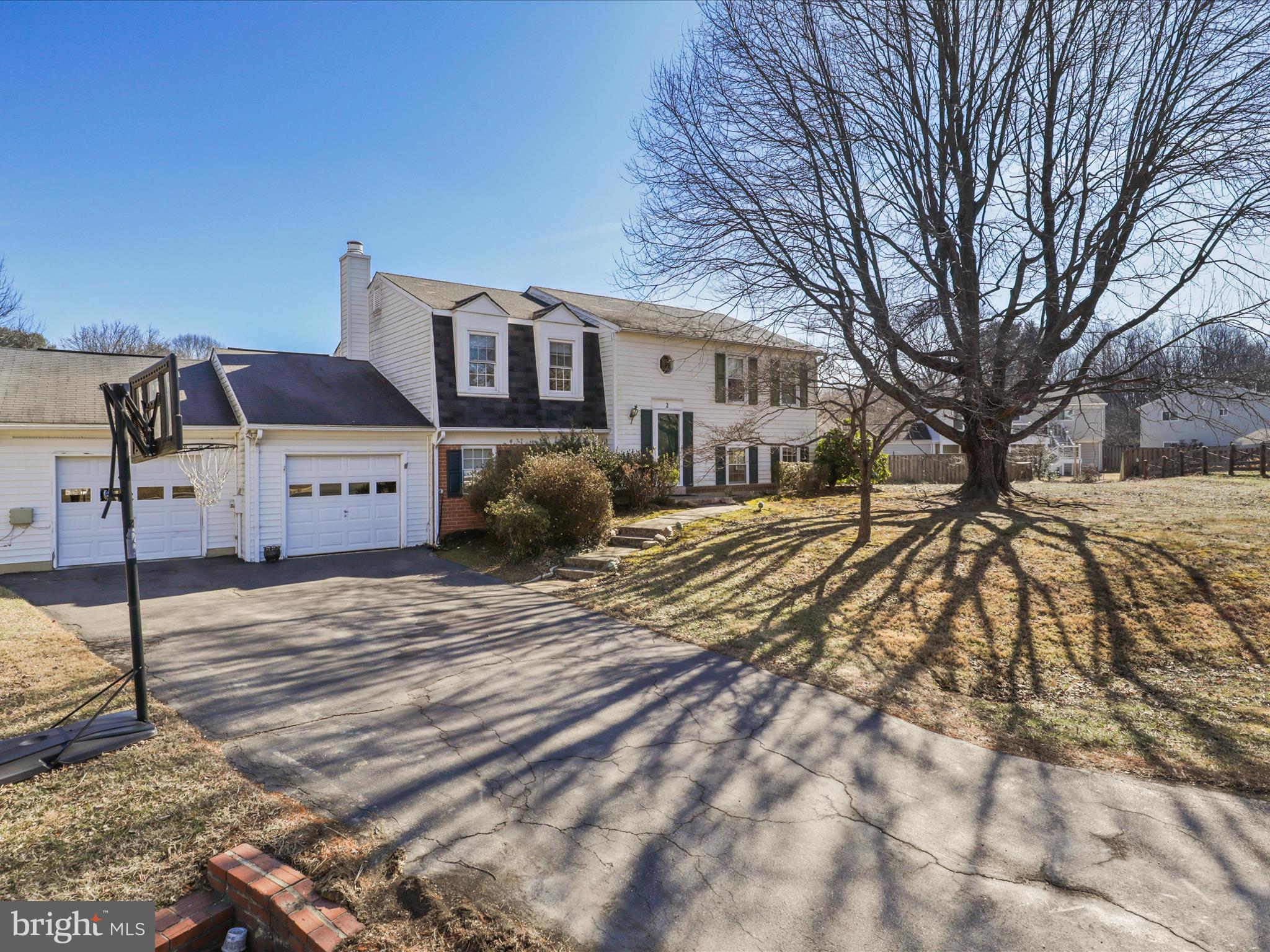 OLNEY SQUARE - Residential