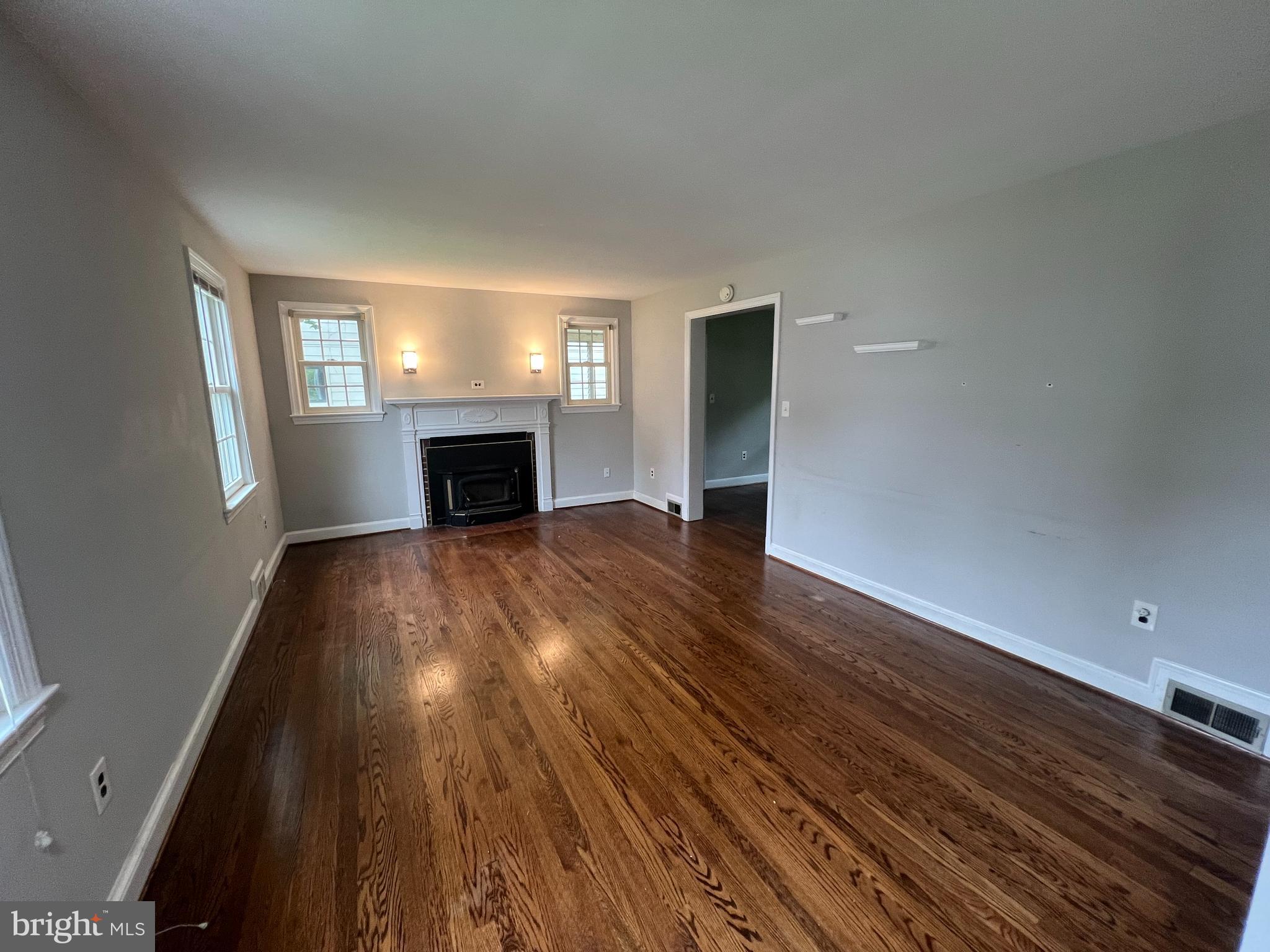 WAYCROFT - WOODLAWN - Residential Lease