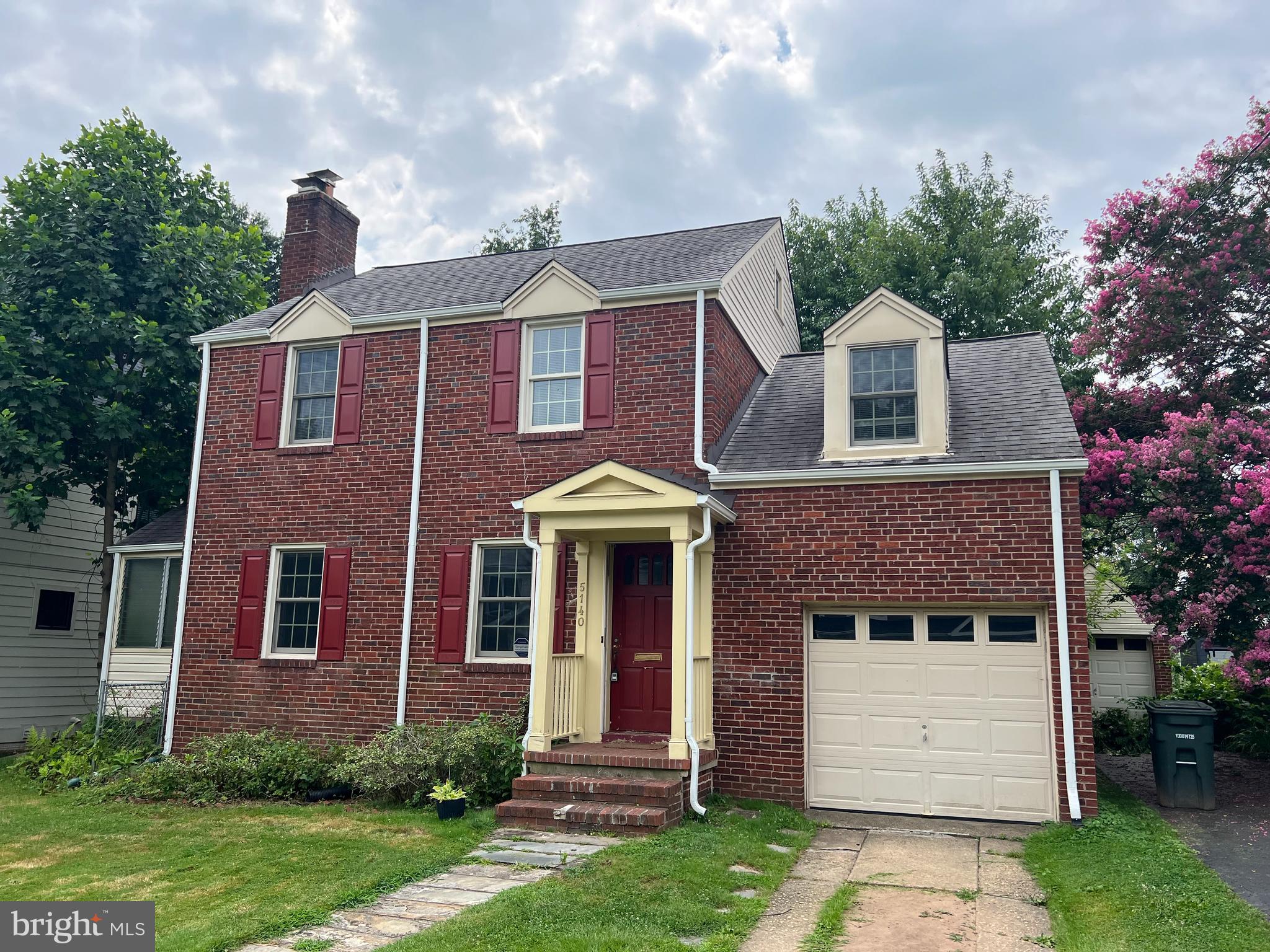 WAYCROFT - WOODLAWN - Residential Lease