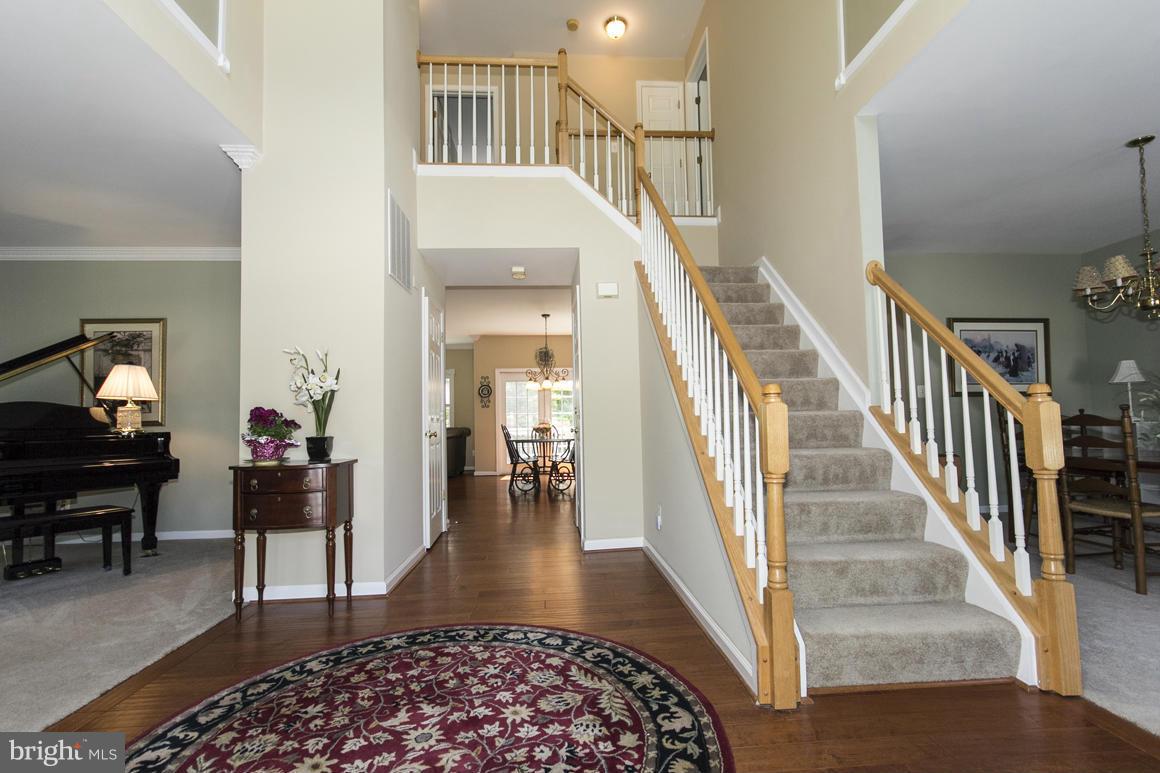 VINEYARD OAK - Residential