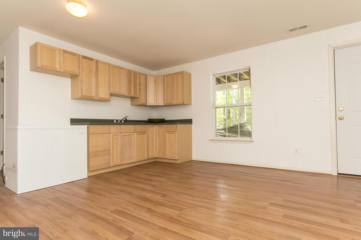 VINEYARD OAK - Residential