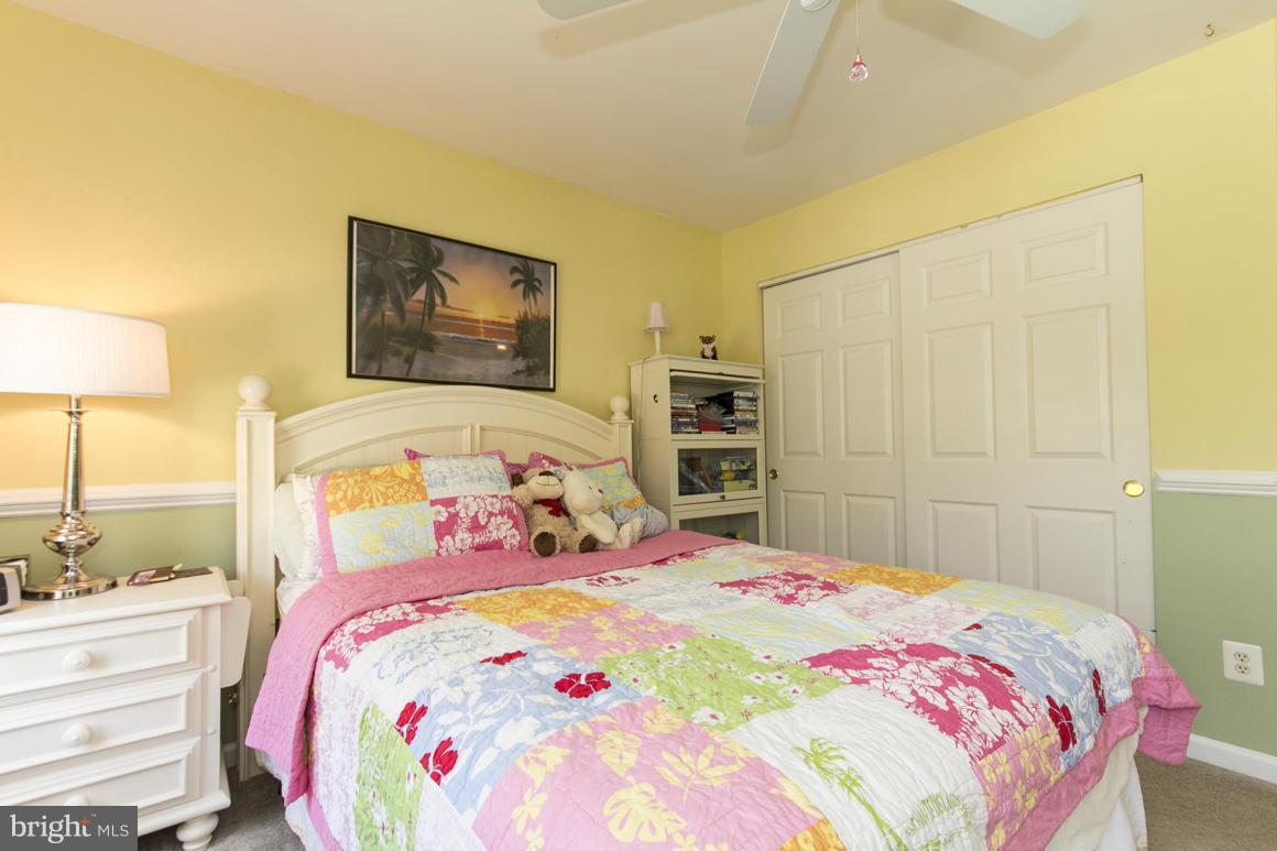 VINEYARD OAK - Residential