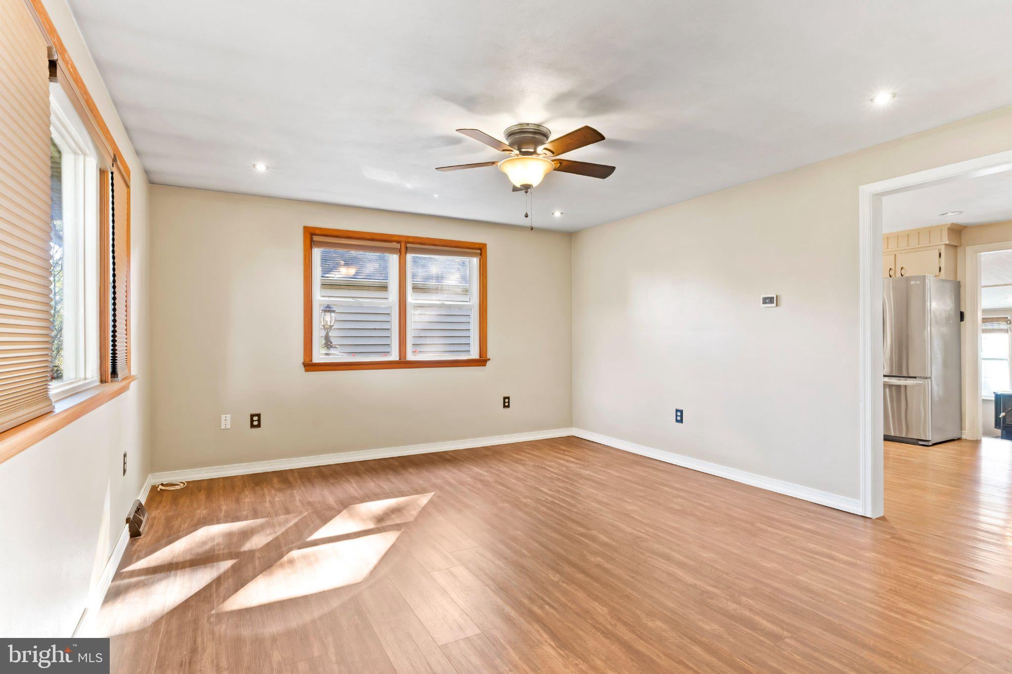 31 SUNSET DRIVE