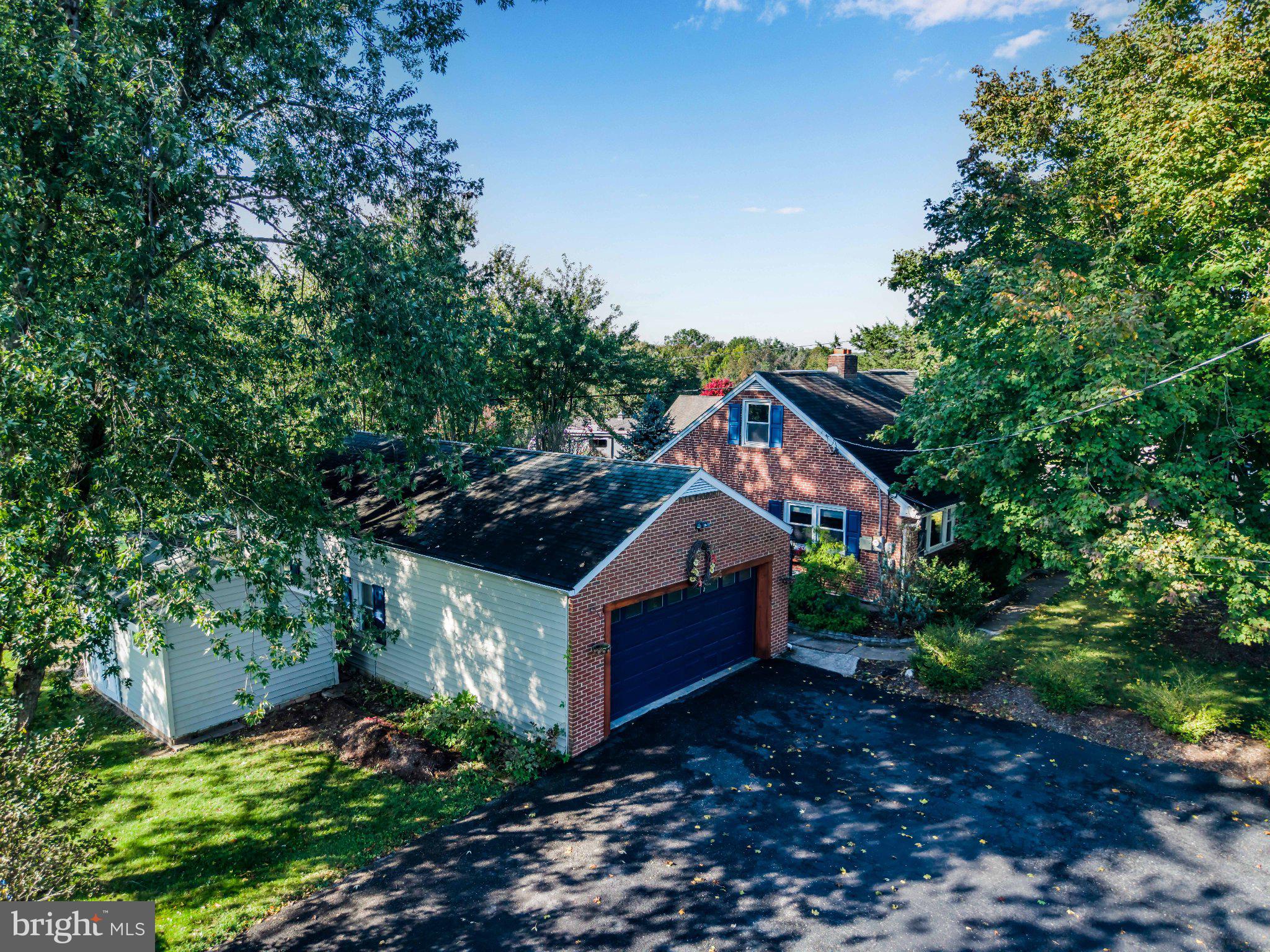 31 SUNSET DRIVE