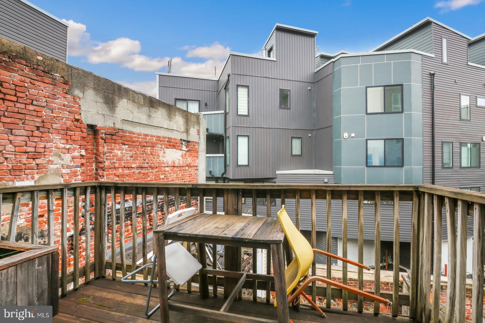 OLDE KENSINGTON - Residential Lease