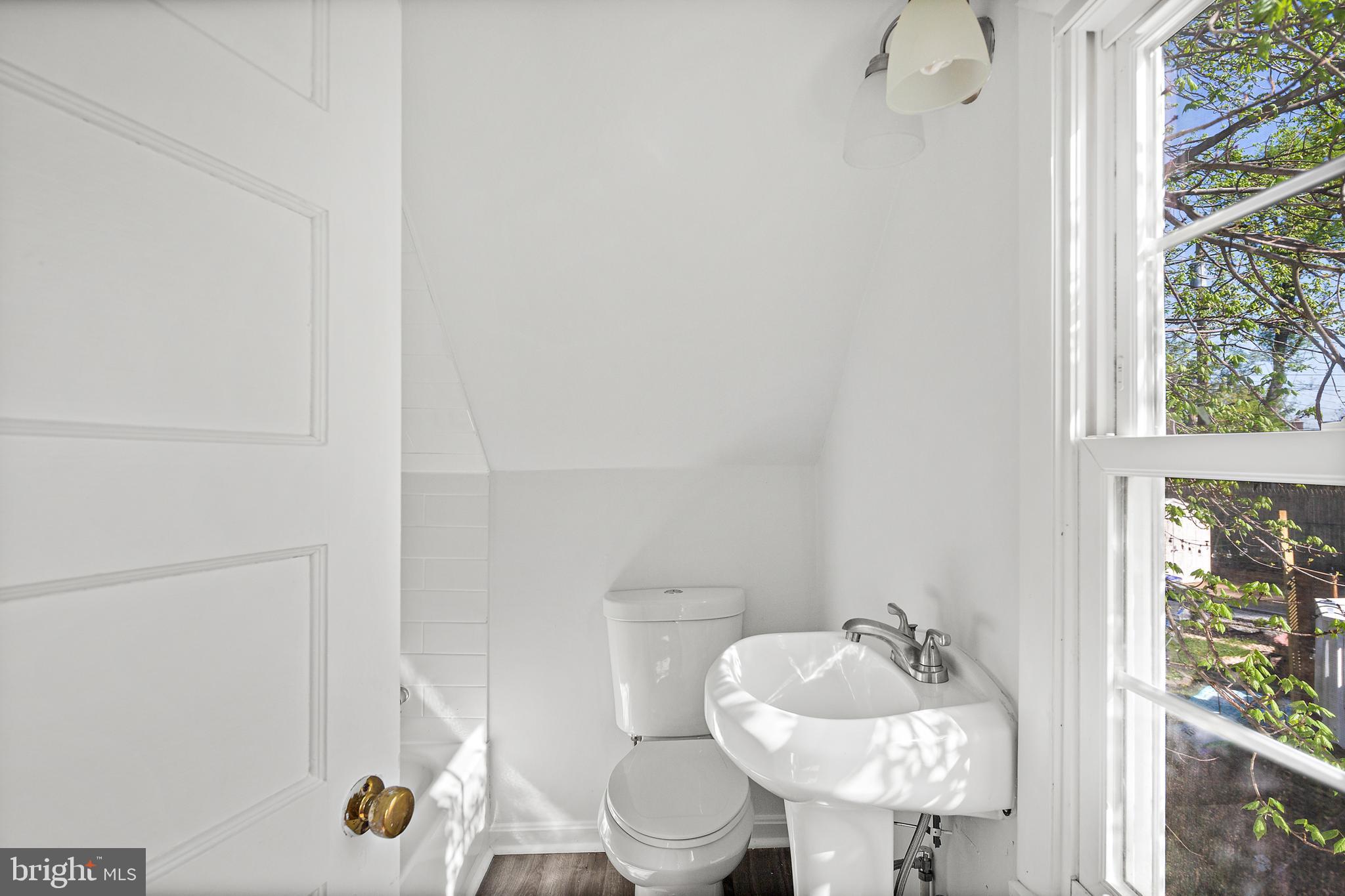 HAMILTON HEIGHTS - Residential