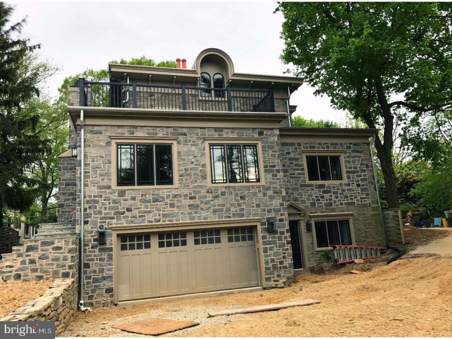 CHESTNUT HILL - Residential