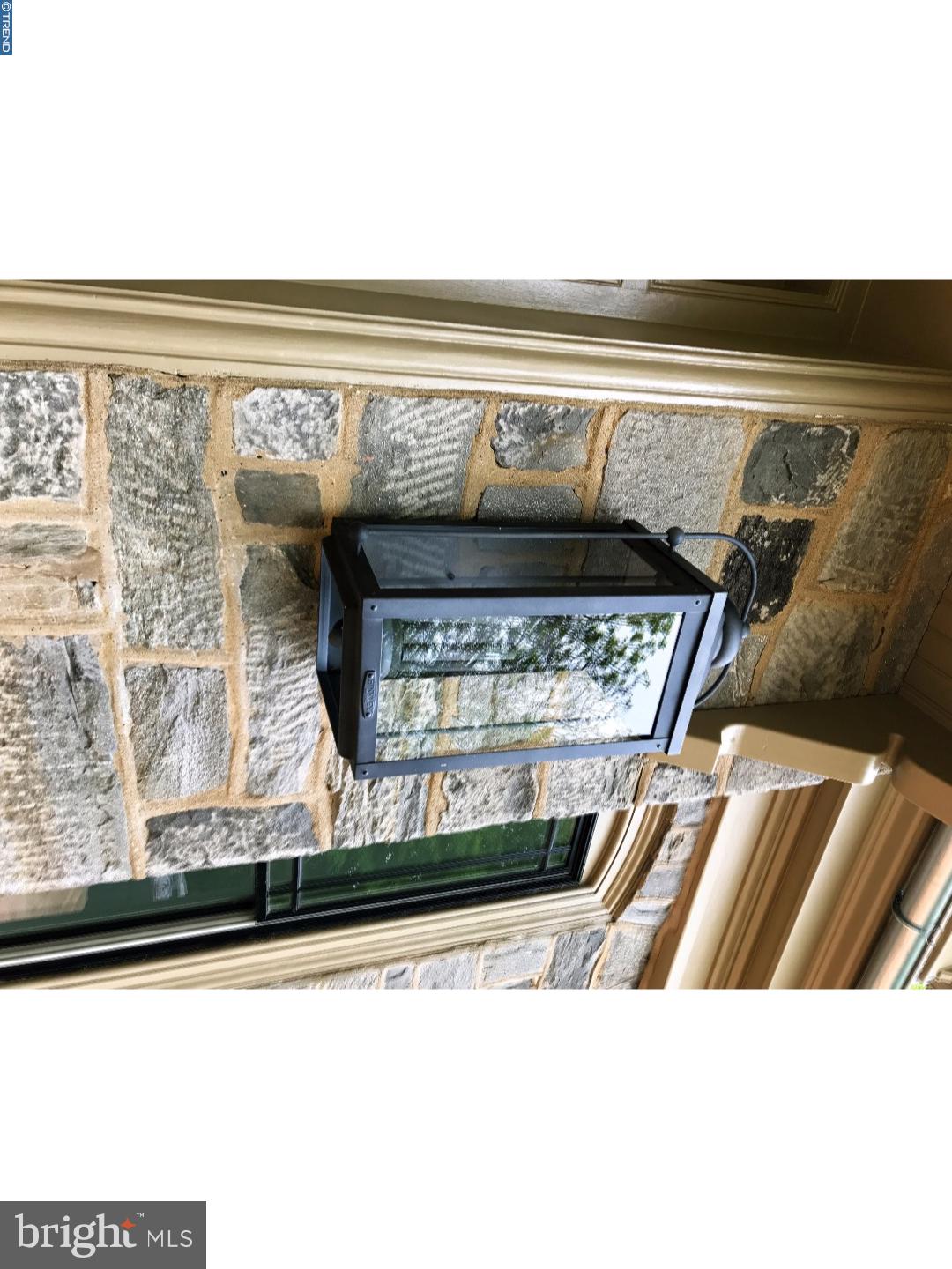 CHESTNUT HILL - Residential