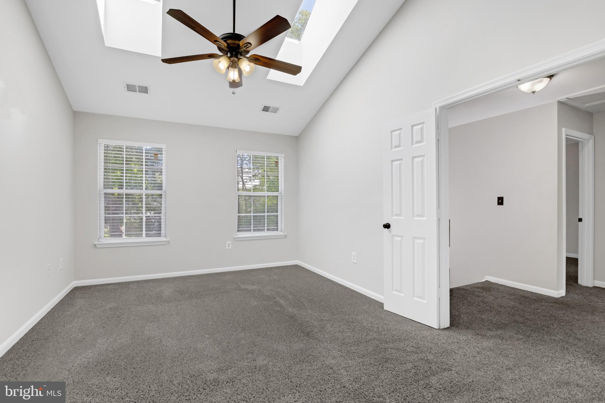 PARK RIDGE - Residential Lease