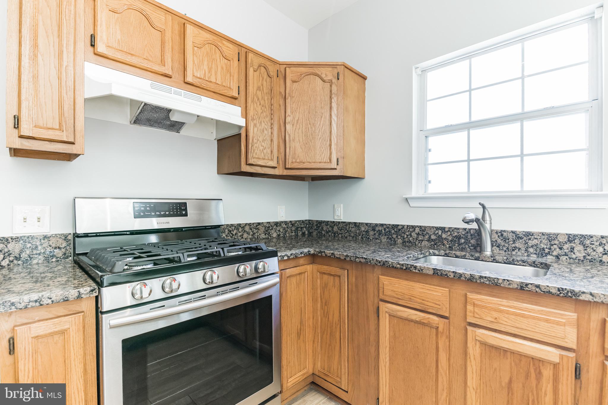 PARK RIDGE - Residential Lease