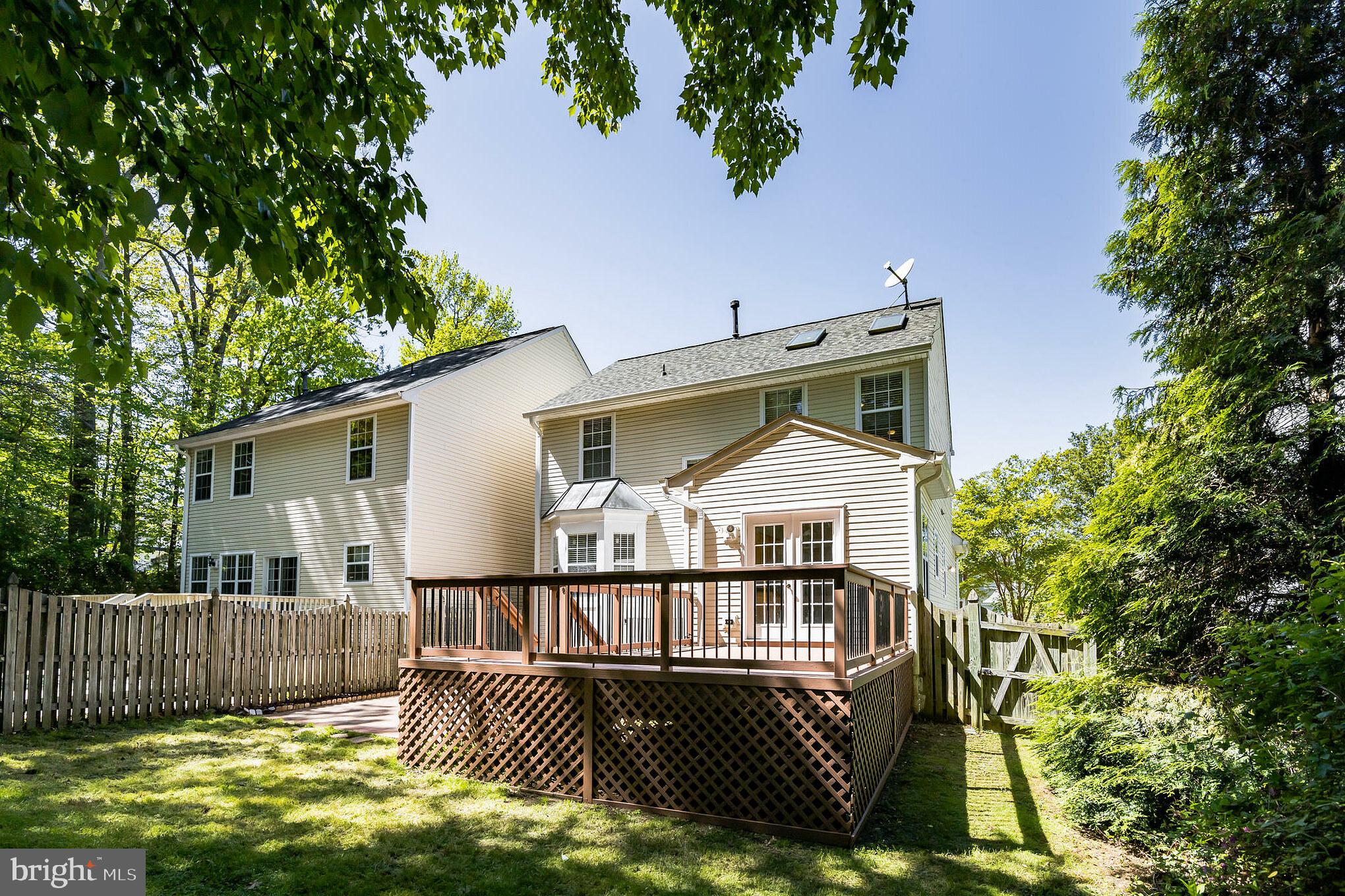 PARK RIDGE - Residential Lease