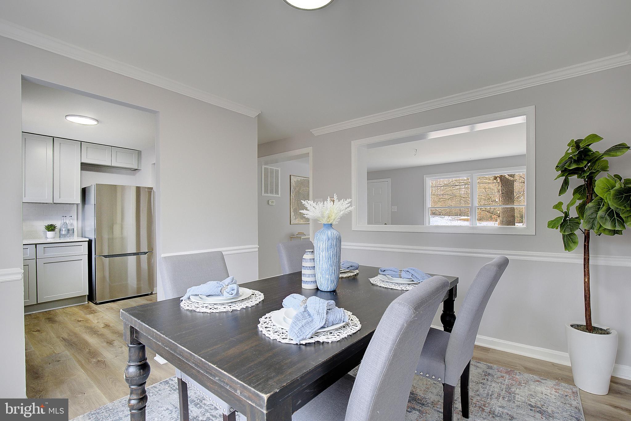 ROMAR VIEW - Residential