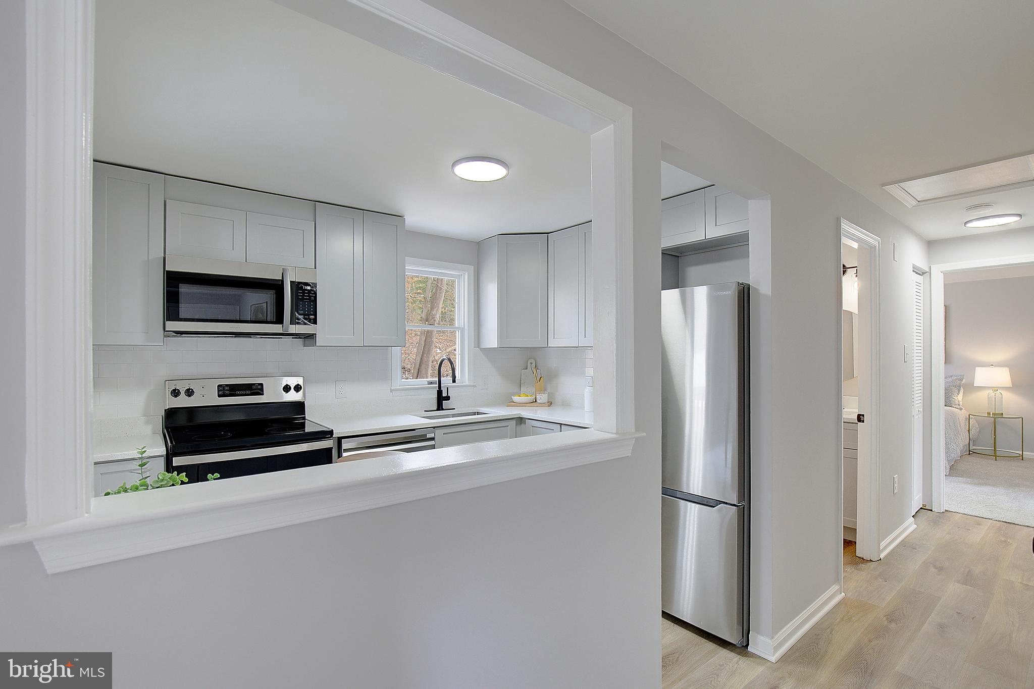 ROMAR VIEW - Residential