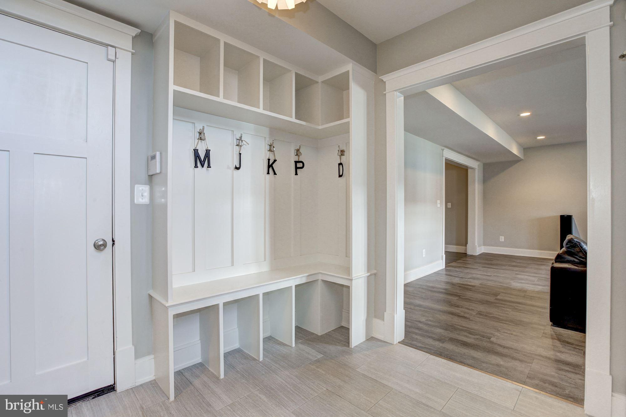 NORTH ARLINGTON - Residential