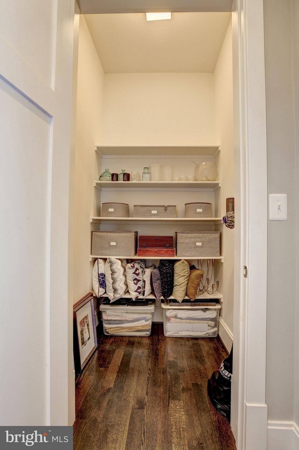 NORTH ARLINGTON - Residential