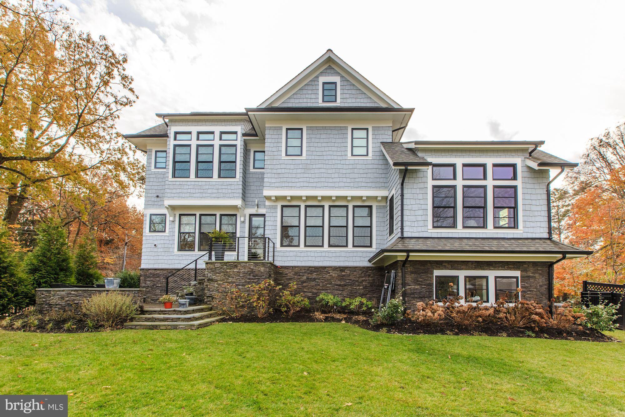 NORTH ARLINGTON - Residential