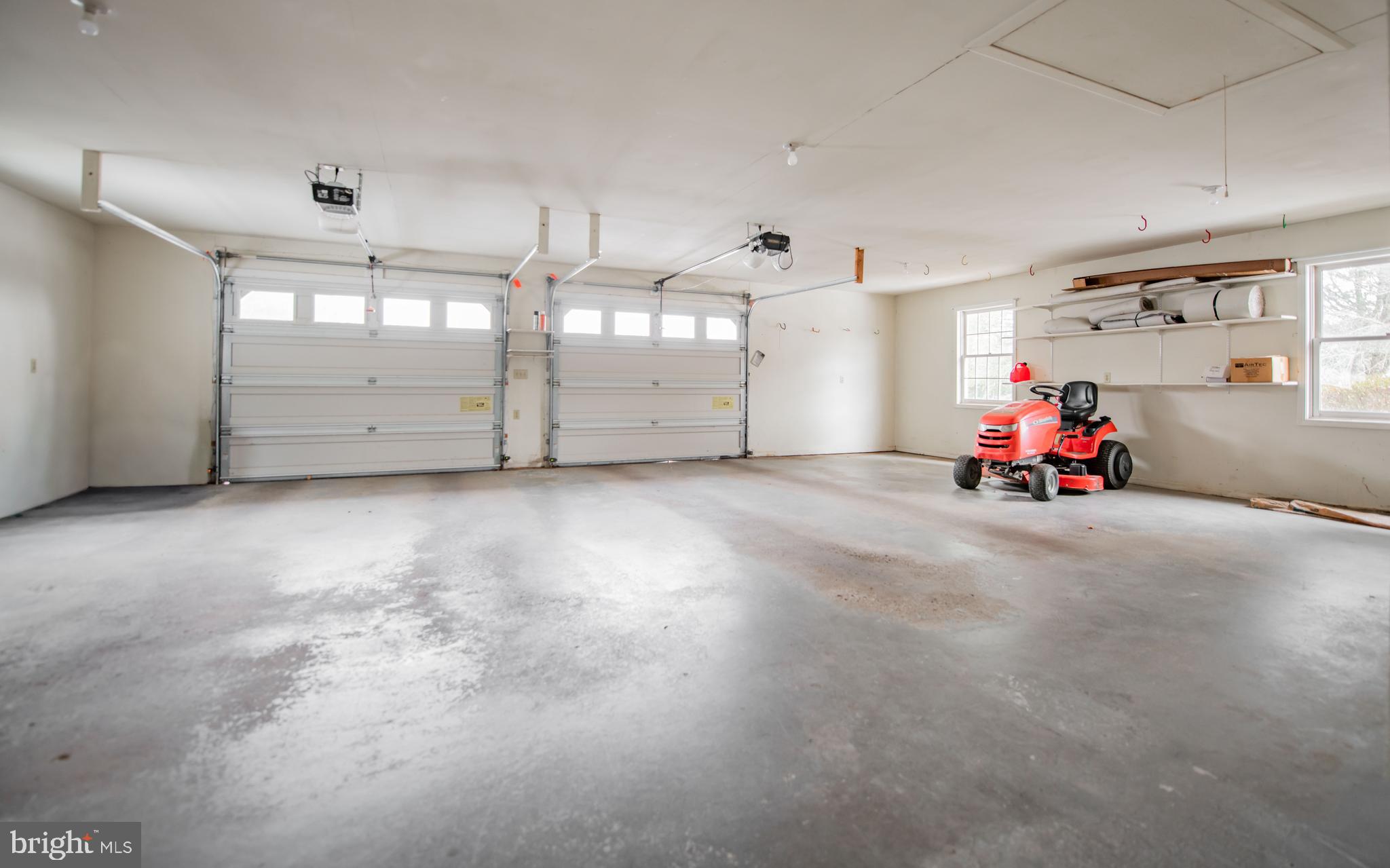 SAGAMORE HILLS - Residential