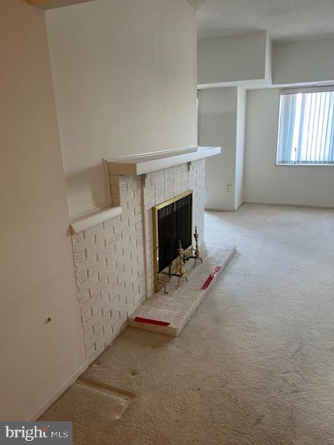 200 N PICKETT STREET 1614