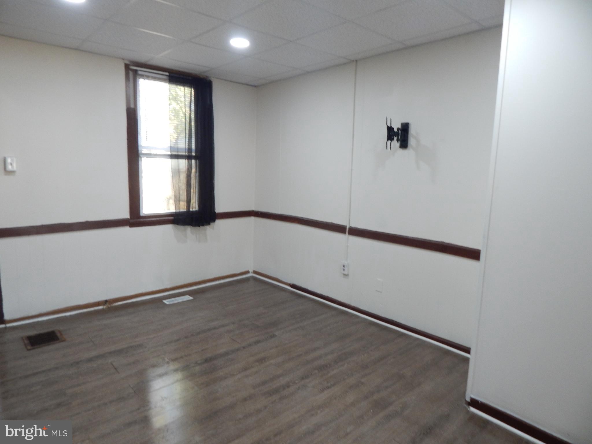 CITY OF MARTINSBURG - Residential Lease