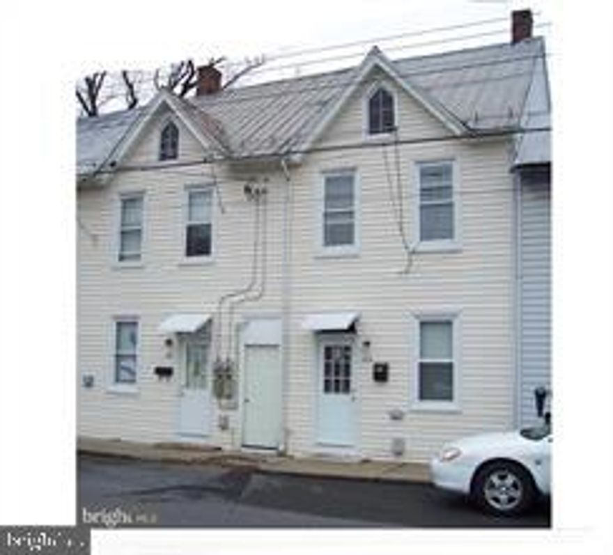 3 Bedroom, 1 Bath. Backyard, close to downtown Martinsburg. Cats allowed. Washer and Dryer included. Central Air. Rent with option to buy.