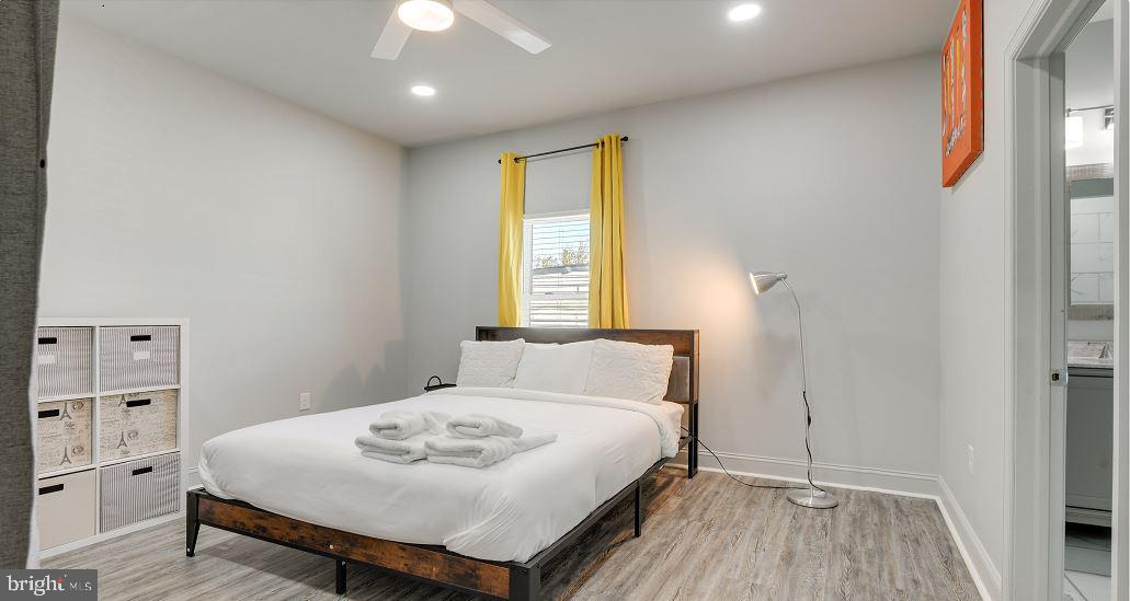 EASTERWOOD - Residential Lease