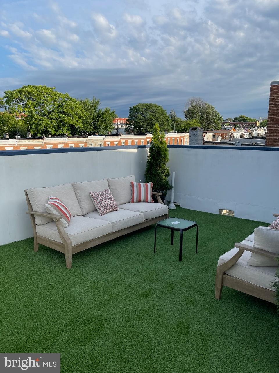 EASTERWOOD - Residential Lease