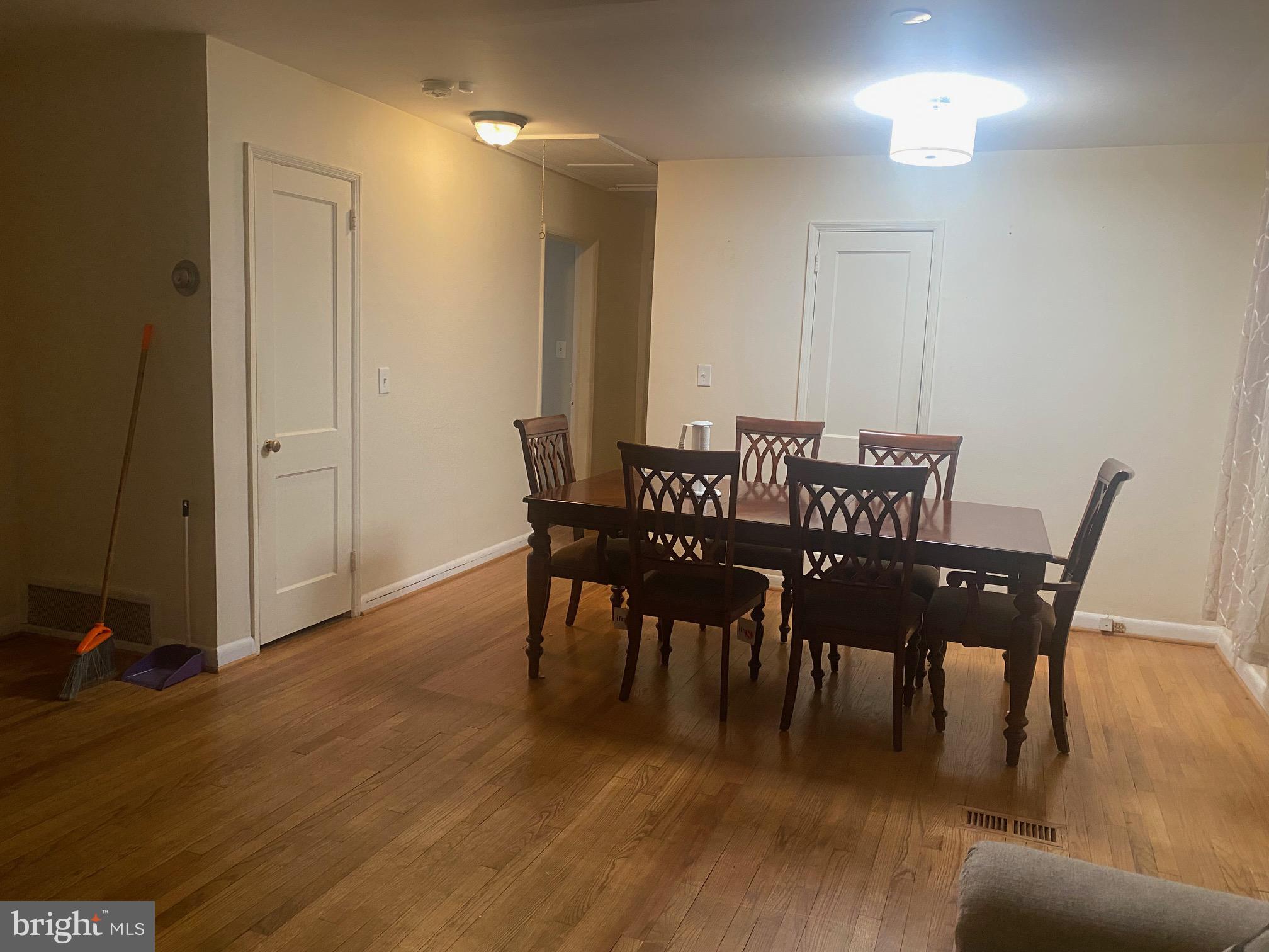 LANGLEY PARK - Residential Lease