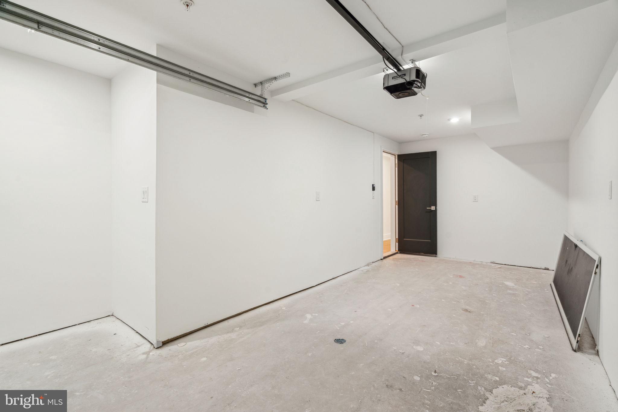 GRAYS FERRY - Residential