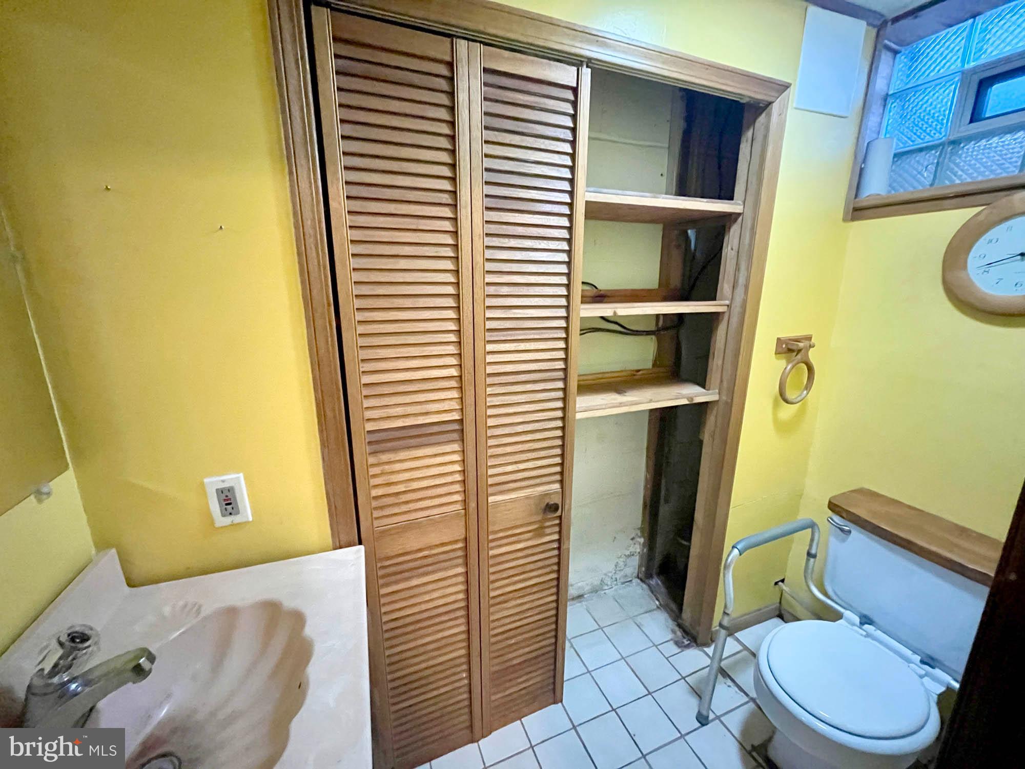 OAKLEIGH - Residential