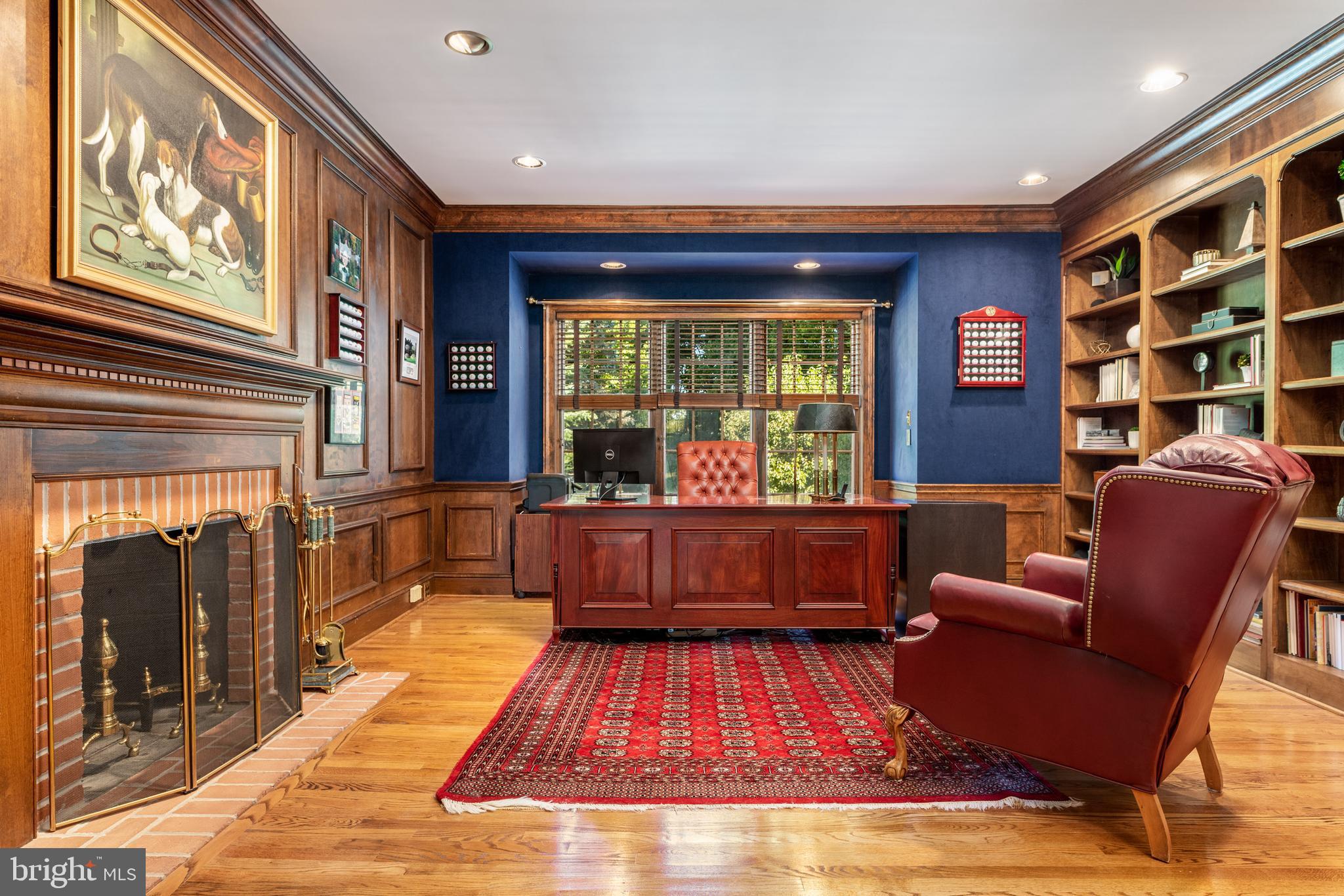 RADNOR HUNT - Residential