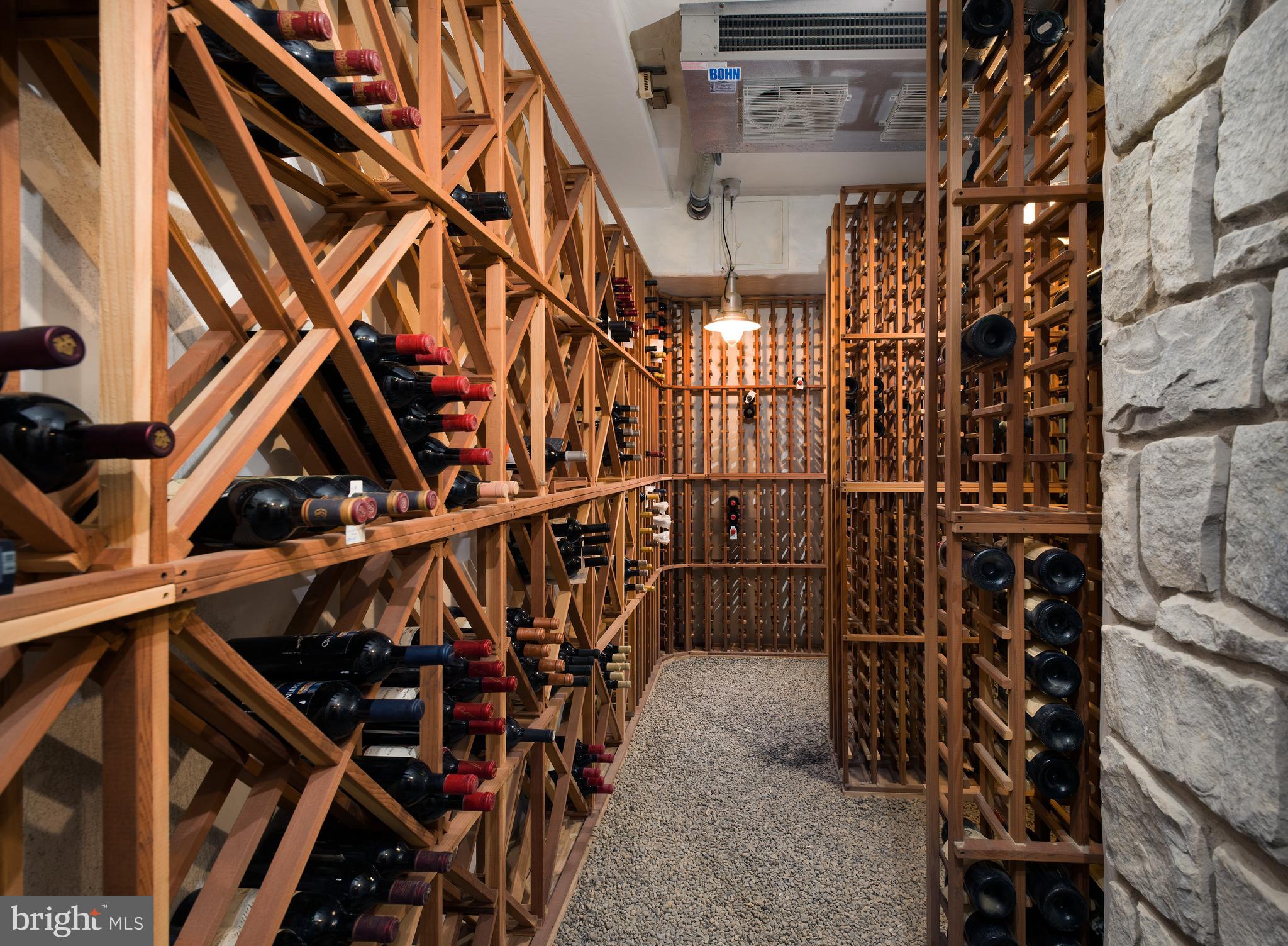 RADNOR HUNT - Residential